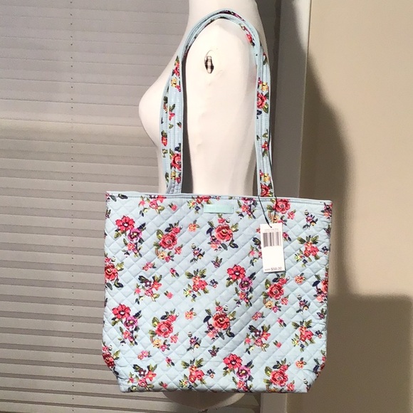 Vera Bradley Handbags - NWT Vera Bradley Iconic Tote in Water Bouquet